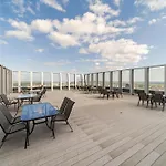 Ans Hanza Tower 21st Floor With View, Swimming Pool, Sauna, Jacuzzi, Viewing Terrace Apartament *