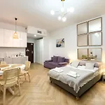 Apartament Ans Hanza Tower 21st Floor With View, Swimming Pool, Sauna, Jacuzzi, Viewing Terrace