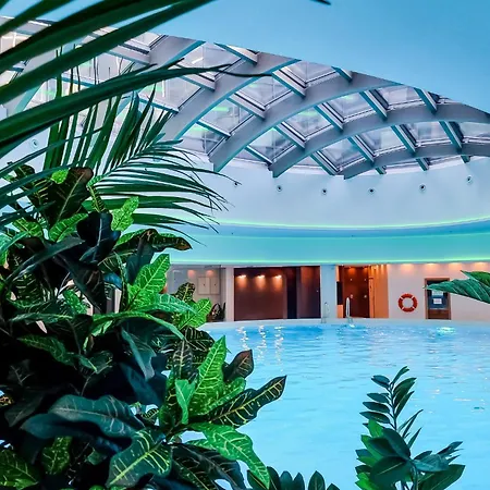 Apartamento Ans Hanza Tower 21st Floor With View, Swimming Pool, Sauna, Jacuzzi, Viewing Terrace