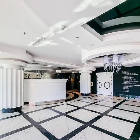 Ans Hanza Tower 21st Floor With View, Swimming Pool, Sauna, Jacuzzi, Viewing Terrace Estetino