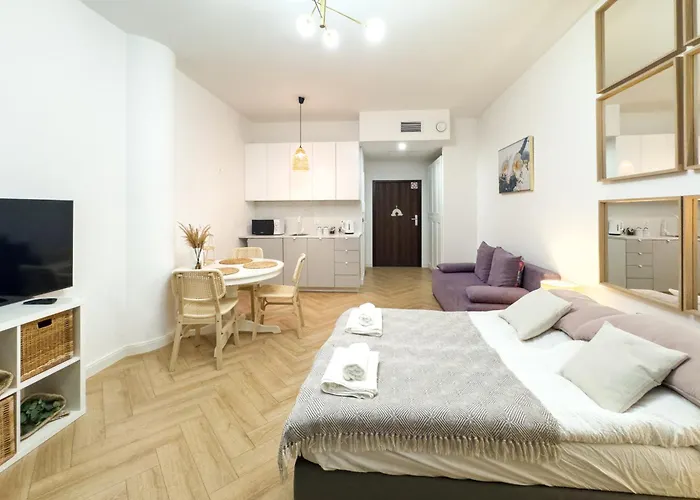 Ans Hanza Tower 21st Floor With View, Swimming Pool, Sauna, Jacuzzi, Viewing Terrace * Szczecin