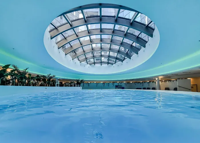 Ans Hanza Tower 21st Floor With View, Swimming Pool, Sauna, Jacuzzi, Viewing Terrace Lägenhet Szczecin